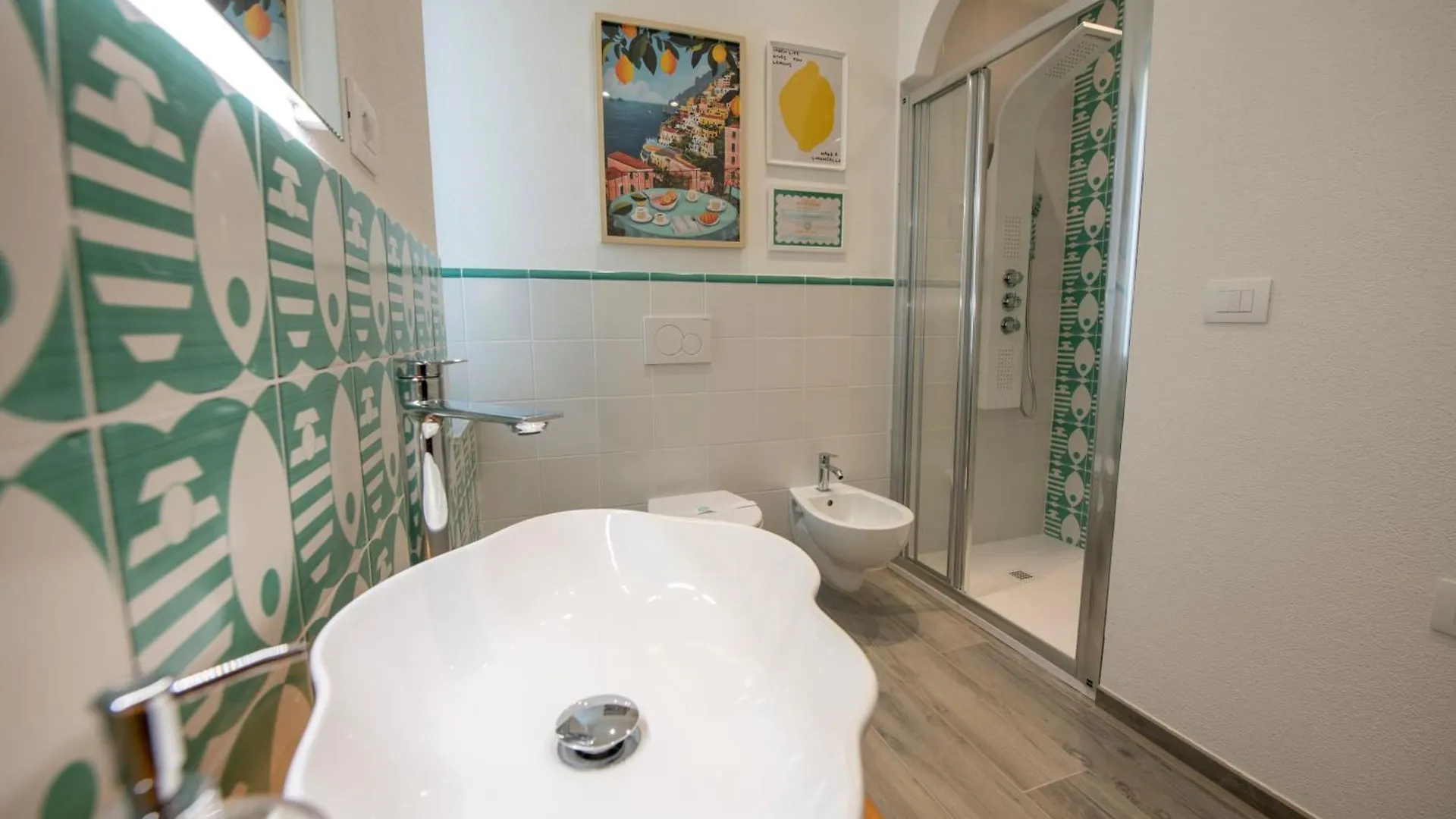 Amoneglia, 2 Minutes Walk To The Beach, Pvt Park Italy