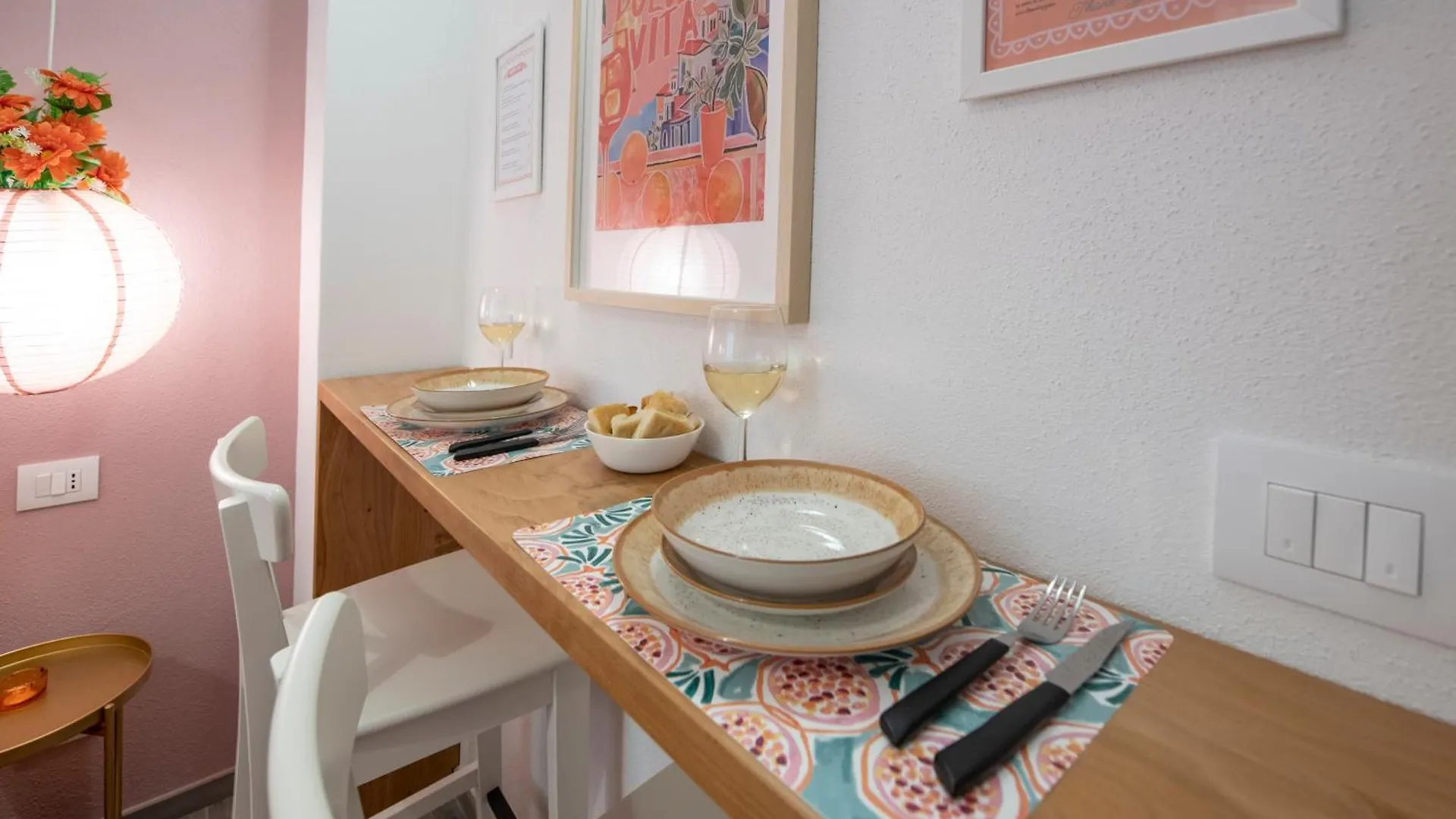 Amoneglia, 2 Minutes Walk To The Beach, Pvt Park